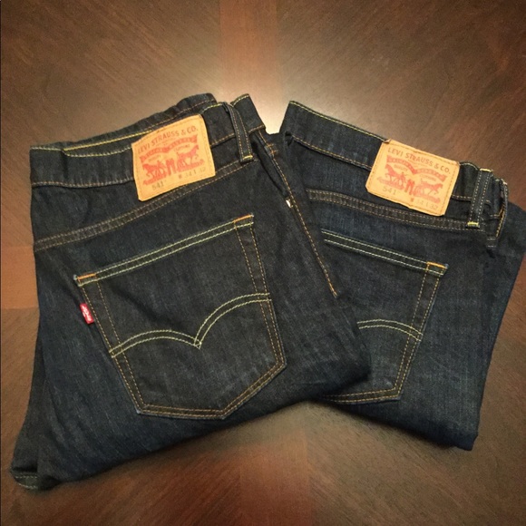 levi jeans at dillards